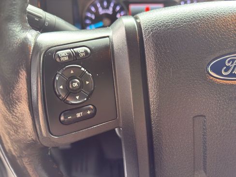 Used 2016 Ford F250 Platinum w/ FX4 Off-Road Package image 15