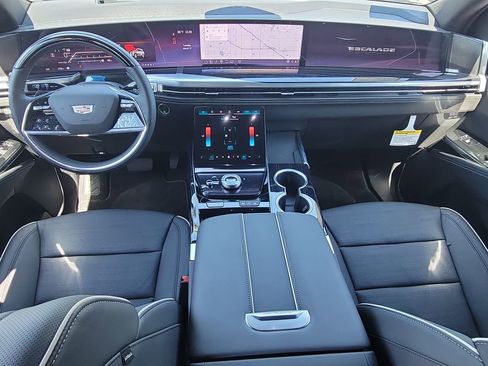 Used 2026 Cadillac Escalade Sport image 20
