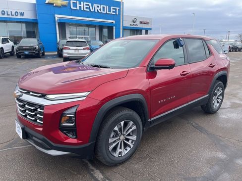 New 2026 Chevrolet Equinox LT w/ Convenience Package II image 1