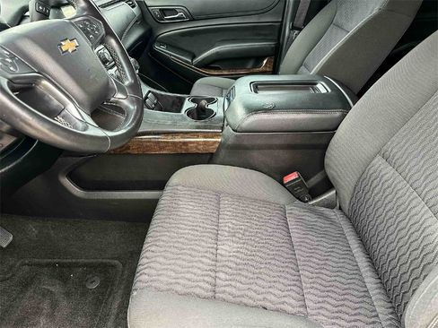 Used 2016 Chevrolet Suburban LS w/ Enhanced Driver Alert Package image 13