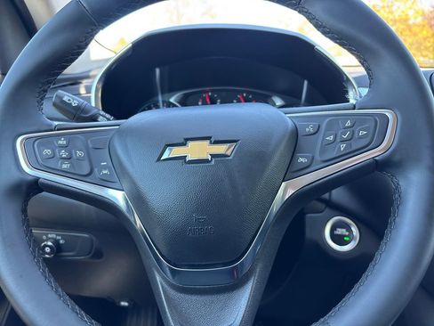 Used 2024 Chevrolet Equinox LT AWD/4WD image 26