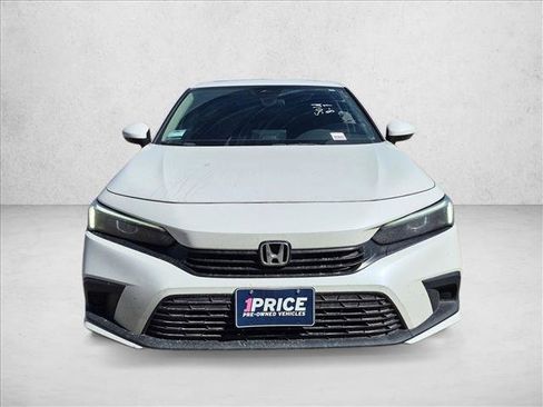 Used 2024 Honda Civic EX image 2
