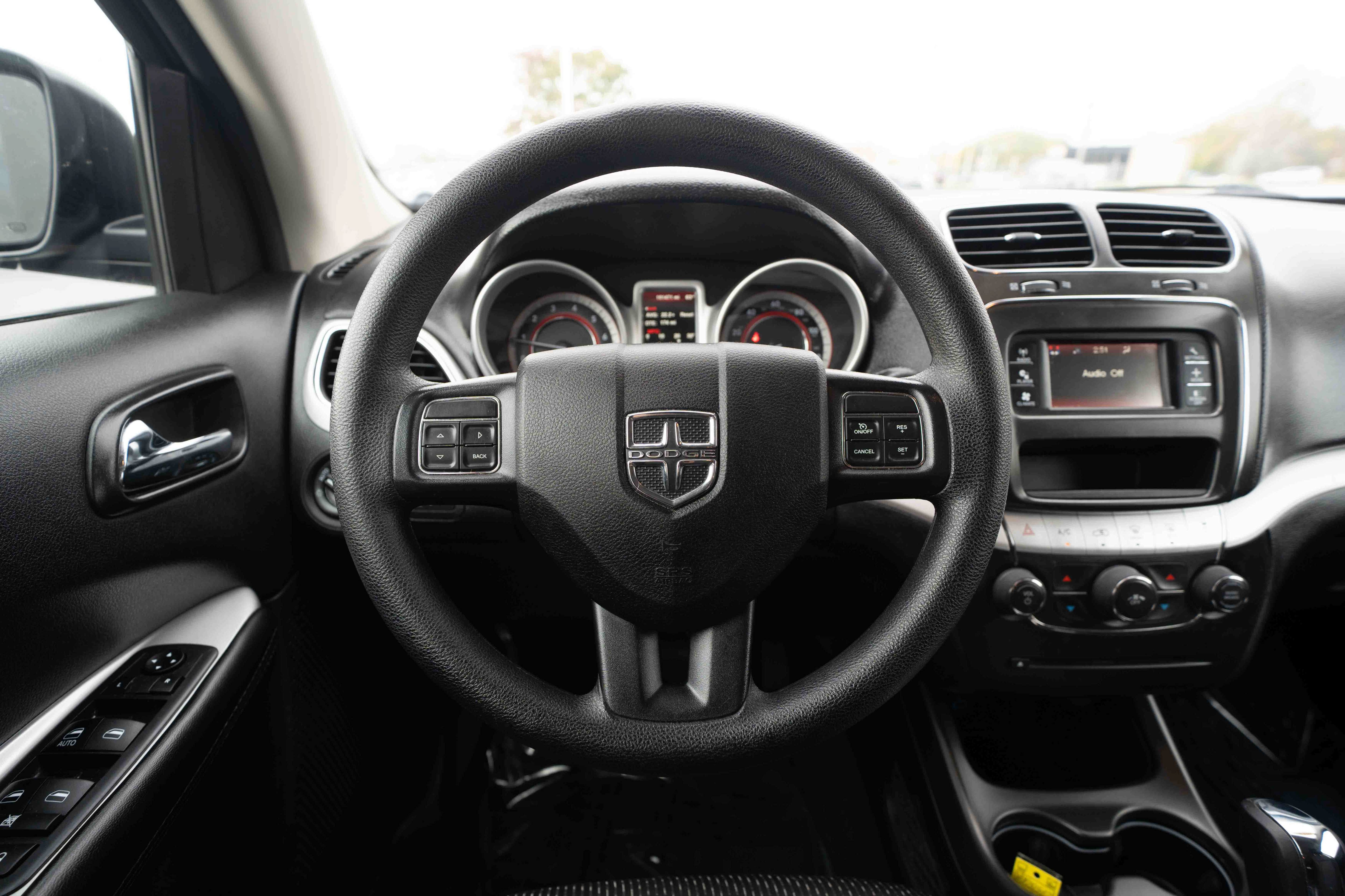 Used 2019 Dodge Journey SE FWD image 20