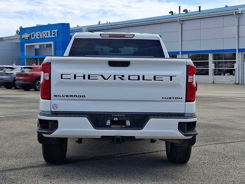 Used 2021 Chevrolet Silverado 1500 Custom w/ LPO, Dark Essentials Package image 6