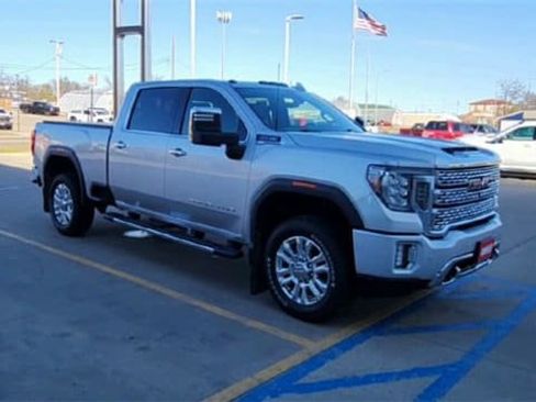 Certified 2020 GMC Sierra 3500 Denali w/ Denali Ultimate Package image 2