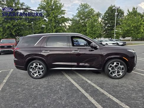 Used 2022 Hyundai Palisade Calligraphy w/ Cargo Package FWD image 4