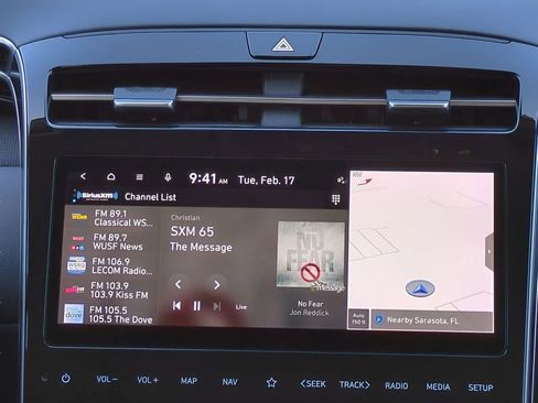 Certified 2023 Hyundai Tucson Limited w/ Cargo Package image 17