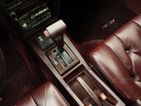 Used 1986 Toyota Cressida Sedan image 17