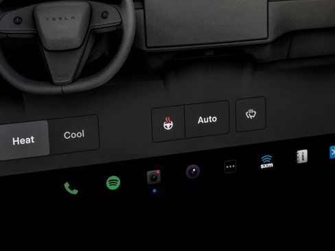 Used 2023 Tesla Model X image 29