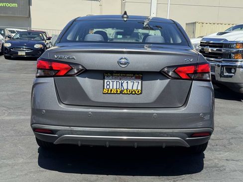 Used 2020 Nissan Versa SV FWD image 13