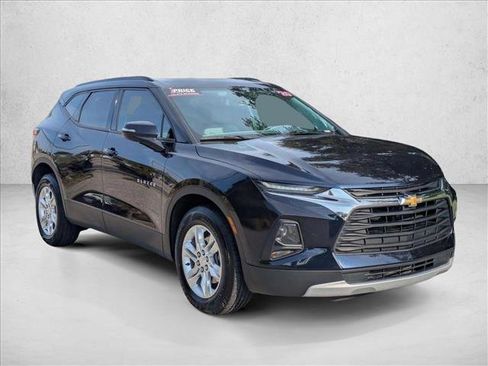 Used 2020 Chevrolet Blazer LT FWD image 3