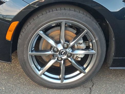 Used 2022 MAZDA MX-5 Miata RF Grand Touring image 6