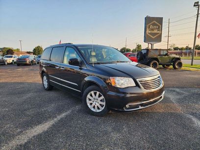 Used 2014 Chrysler Town & Country Touring w/ Driver Convenience Group