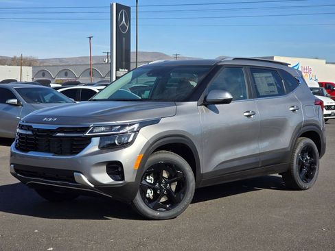 New 2026 Kia Seltos EX image 1