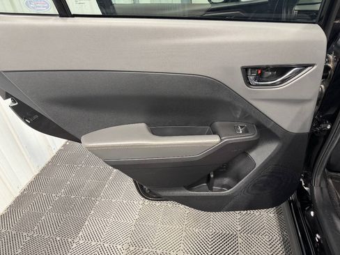 Used 2024 Subaru Crosstrek 2.5i Limited w/ Crosstrek Mirror Package AWD/4WD image 11