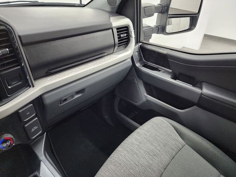Used 2023 Ford F250 XLT w/ Tremor Off-Road Package image 12