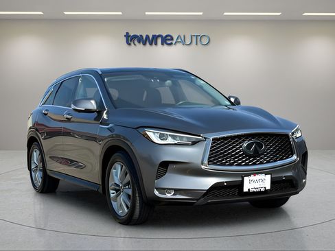 Used 2022 INFINITI QX50 Essential AWD/4WD image 7
