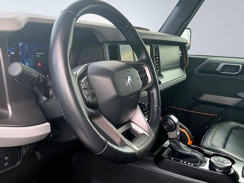 Used 2021 Ford Bronco Badlands image 13