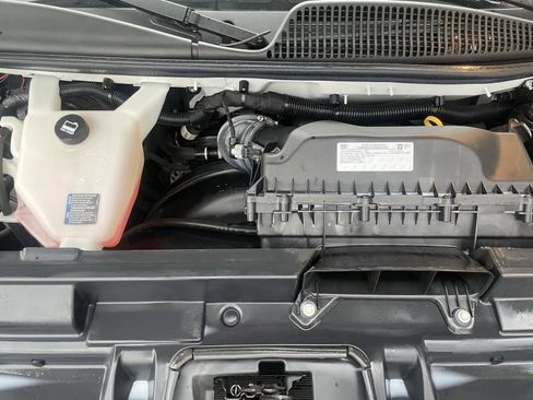 Used 2021 Chevrolet Express 2500 Extended w/ Driver Convenience Package image 9