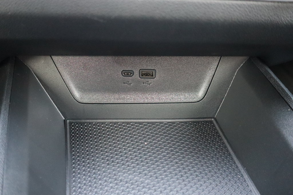 New 2027 Chevrolet Equinox LT FWD image 18