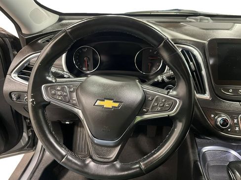 Used 2024 Chevrolet Malibu LT FWD image 12