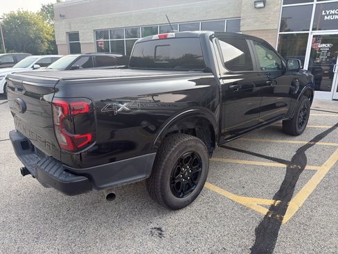 Used 2025 Ford Ranger Lariat w/ Black Appearance Package AWD/4WD image 5