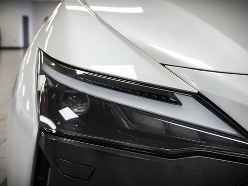 Certified 2023 Lexus RZ 450e Premium w/ Technology Package image 29