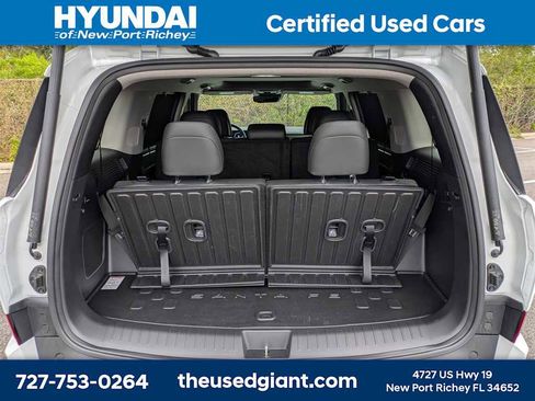 Used 2025 Hyundai Santa Fe Limited image 12