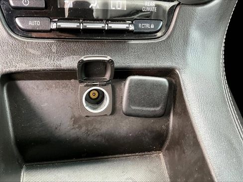 Used 2016 Chevrolet Tahoe LS image 25