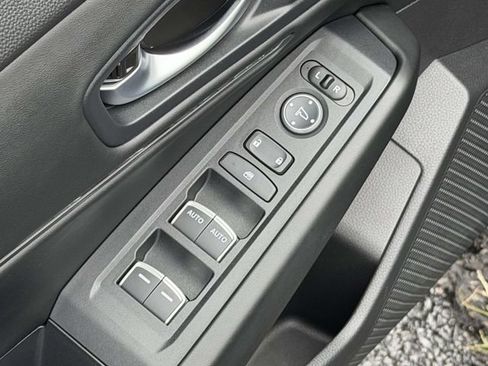 Used 2025 Honda Accord EX-L image 7