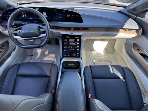 Used 2024 Lucid Air Touring image 37