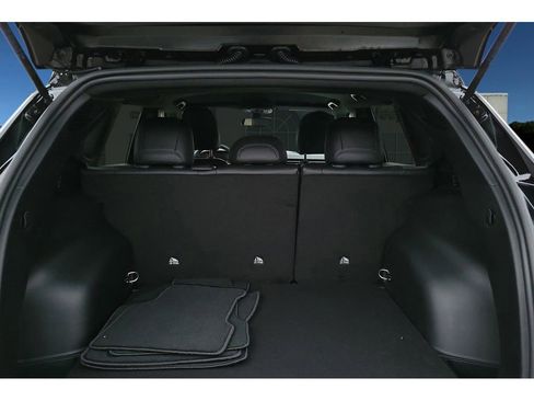 New 2026 Jeep Compass Latitude image 26