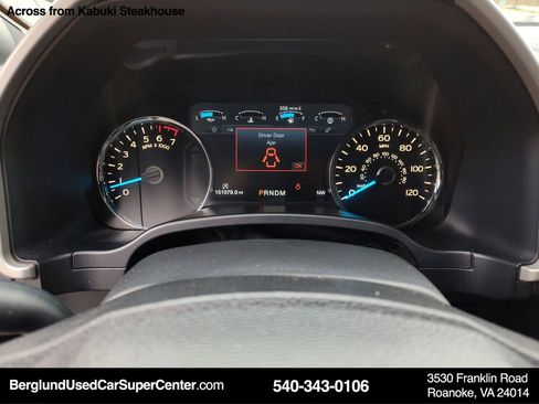 Used 2017 Ford F150 Lariat image 19