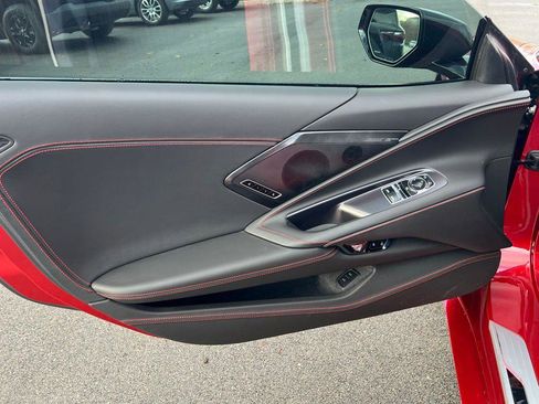 Used 2023 Chevrolet Corvette Stingray Premium Cpe w/ Body-Color Dual Roof Package image 15