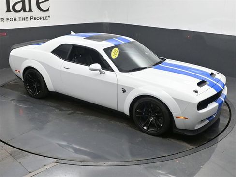 Used 2022 Dodge Challenger SRT Hellcat image 41