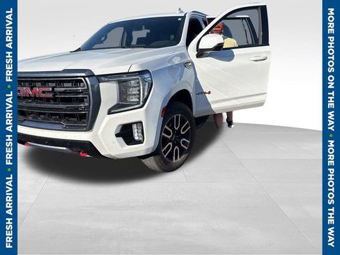 Used 2023 GMC Yukon XL AT4 AWD/4WD image 1