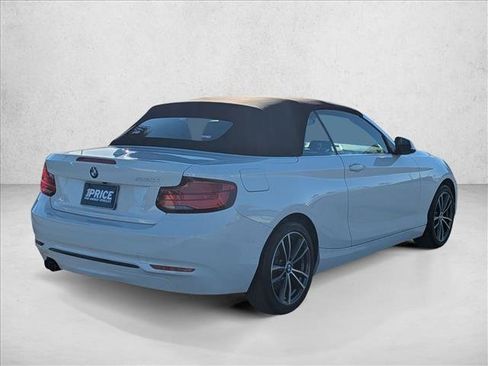 Used 2018 BMW 230i Convertible image 5