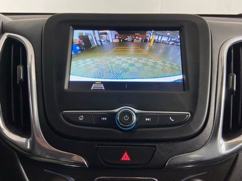 Used 2019 Chevrolet Equinox LT FWD image 8