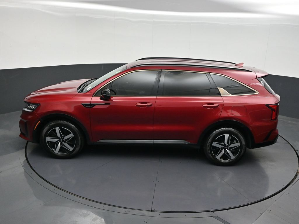Used 2021 Kia Sorento S FWD image 17