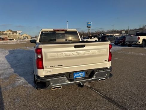 Used 2022 Chevrolet Silverado 1500 LTZ w/ LTZ Premium Package image 6
