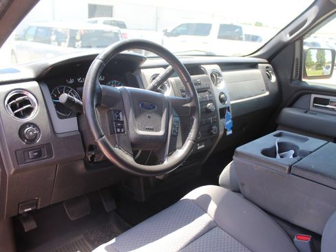 Used 2011 Ford F150 XLT w/ XLT Convenience Pkg AWD/4WD image 11