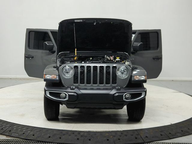 Used 2022 Jeep Gladiator Sport AWD/4WD image 11