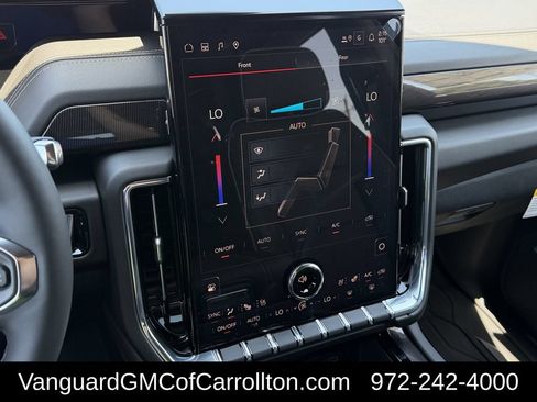 New 2026 GMC Yukon Elevation w/ Elevation Premium Package AWD/4WD image 16