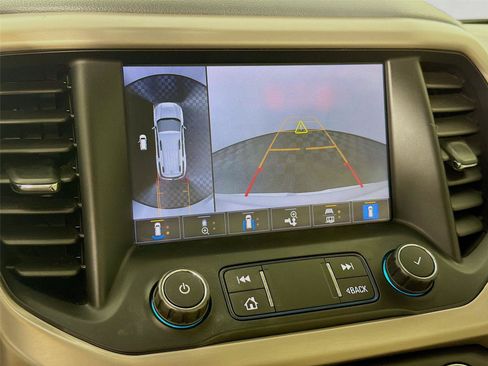Used 2021 GMC Acadia Denali w/ Denali Ultimate Package AWD/4WD image 21