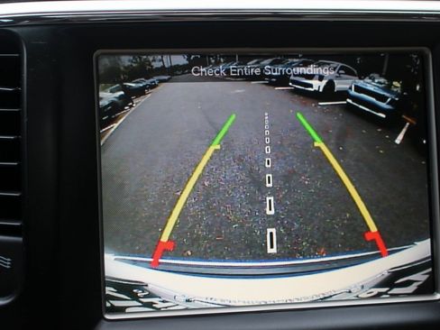 Used 2017 Jeep Grand Cherokee Overland image 33