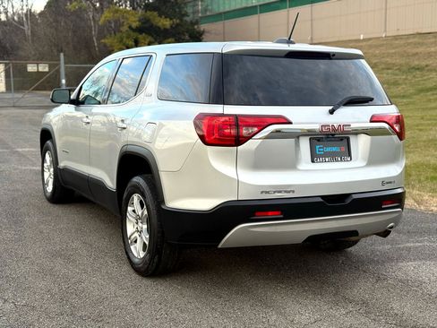 Used 2018 GMC Acadia SLE image 7