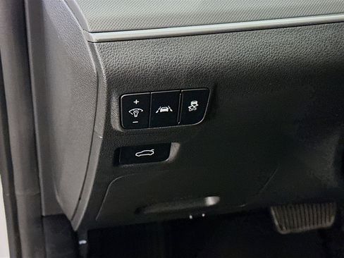 Used 2023 Kia K5 GT-Line image 17