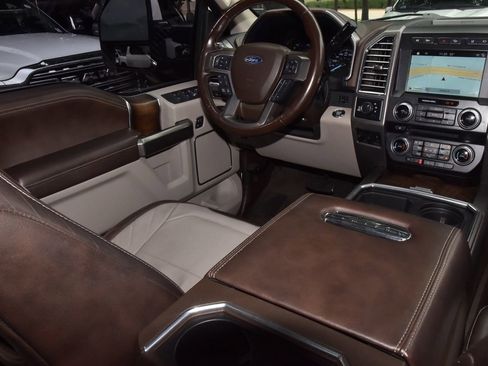 Used 2018 Ford F250 Limited w/ FX4 Off-Road Package AWD/4WD image 15