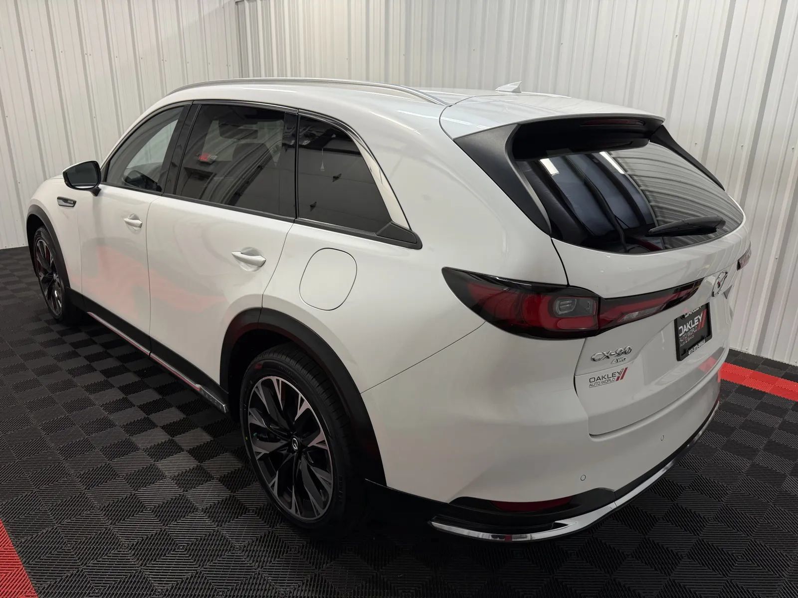 Used 2024 MAZDA CX-90 Plug-In Hybrid w/ Premium Plus AWD/4WD image 2
