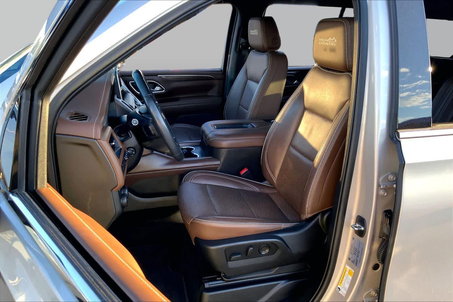Used 2021 Chevrolet Tahoe High Country RWD image 8